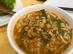 小锅米线-蝴蝶泉宾馆-中餐厅
