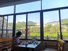 -乳源丽宫国际温泉酒店