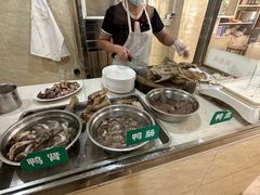 招牌白切鸭-水东兴记鸭粥店(茂名店)