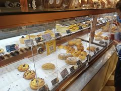 面包甜点陈列柜-牛角村(大族广场店)