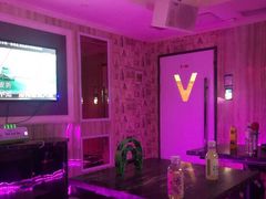 -悦SHOW 量贩式KTV(宝龙广场店)