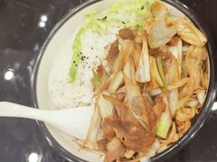 葱爆羊肉盖饭-宛平李记小吃(东关街店)