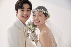 -樱花婚纱摄影