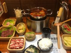 -独食火锅·半米屋台(直营总店)