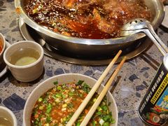 -肖肖酸萝卜鱼火锅(总店)