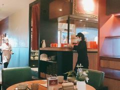 大堂-青年公社烤鸭(宝杨宝龙广场店)