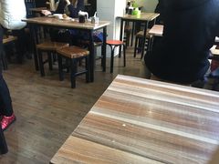大堂-宝瑞门钉肉饼店