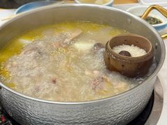 -朴小妹人参鸡汤火锅(长白山万达店)