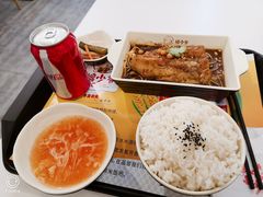 -鲲少爷烤鱼饭.螺蛳粉·清真(爱琴海店)
