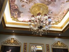 -秘密旅行Bonjour(黑金冠 江南西店)