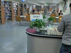 -南山图书馆(常兴路店)