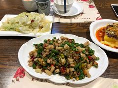-舌尖上的食缘花园主题餐厅