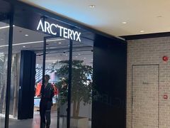 -ARC'TERYX始祖鸟(北京王府中环店)
