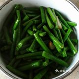 简单快手菜，清爽营养的清炒长豇豆