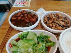 -72街红烧排骨饭(海珠丽影广场店)