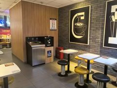 -麦当劳(嘉定店)