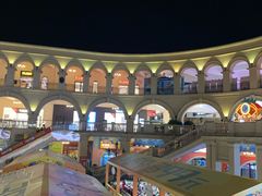 -王府井奥莱临潼小镇(临潼店)