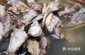 Steamed Razor Clam with Duck