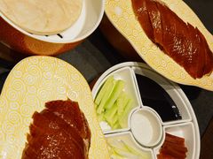 老北京烤鸭-炊江南·上海菜(国展华漕店)
