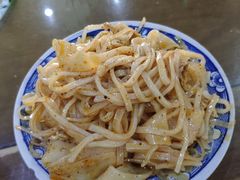 -食上东新街美食街区(民乐新都会店)