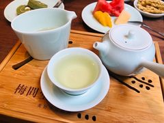 -梅间堂茶馆(绿地缤纷城店)