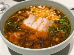 小锅米线-胡麻(静安嘉里店)