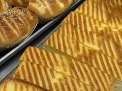 -Caidie Bakery采蝶轩(百越店)