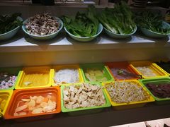 -泉福居酱骨头自助广场(南大街商业步行街店)