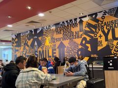 -麦当劳(汉口火车站候车室店)