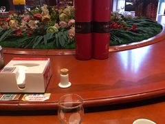 -老街坊美食汇(玉兰大街店)