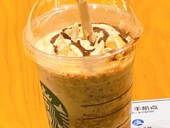 -星巴克(成都东站店)