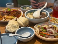 -金莹丸子汤清真(朝外SOHO店)