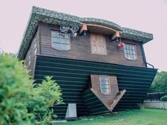 -金山农民画村-枫泾波兰倒置屋