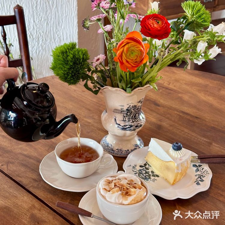 乌鲁木齐咖啡店！！好好喝！！好好拍！！