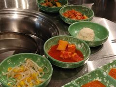 -欧巴炭烤肉오빠숯불구이(南京东路店)