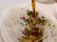 -口衣记鸡饭店