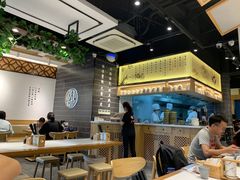 大堂-馋三尺蟹粉小笼(人民广场店)