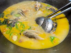 -陈大锅·岳阳鱼馆·地道岳阳菜(美食街店)