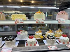 -花花卷卷·鲜食蛋糕(静安久光百货店)
