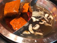 -大龙辣火锅·龙虾·烧烤(湖滨新天地店)
