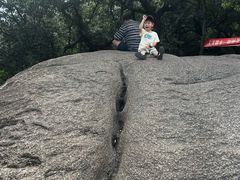 -灵岩山风景区