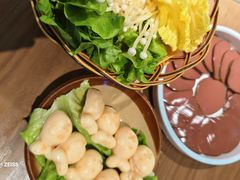 -蔡婶牛腩牛杂煲(长安万科店)