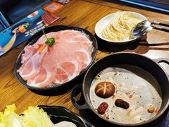 -呷哺呷哺(松江开元店)