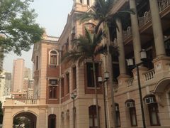 -香港大学