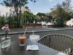 -ommo cafe(半岛城邦店)
