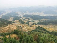 -紫鹊界梯田景区