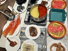 -金马门国际美食百汇(珞喻路店)