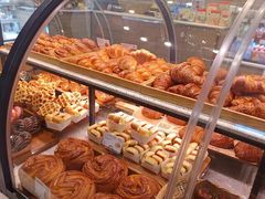 -巴黎贝甜(大宁国际商业广场店)