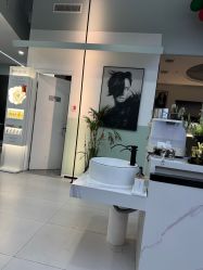 -U·NI SALON 造型