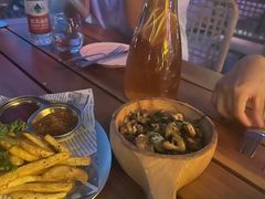 -埠口精酿夜景餐酒吧· BREWPORT BISTRO(长嘉汇重庆之眼店)